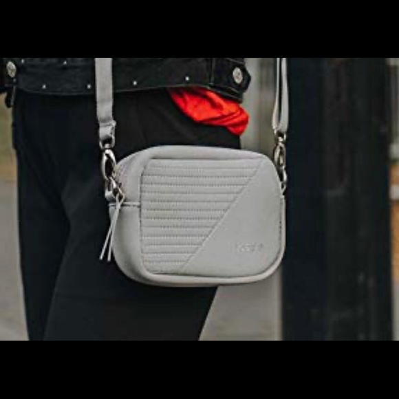 Vooray Bag - Picture 2 of 2